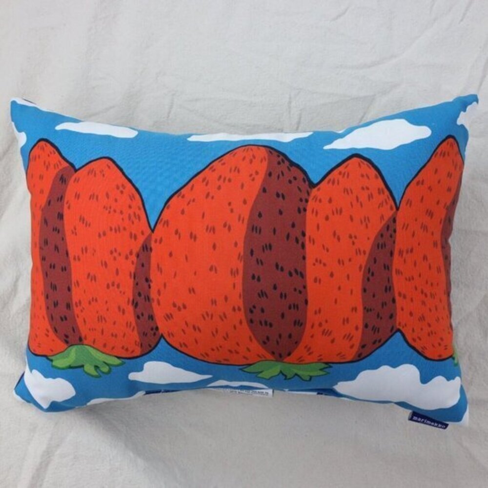 Marimekko for Target Pillow Strawberry Mountain Mansikkavuoret Maija Isola Cloud